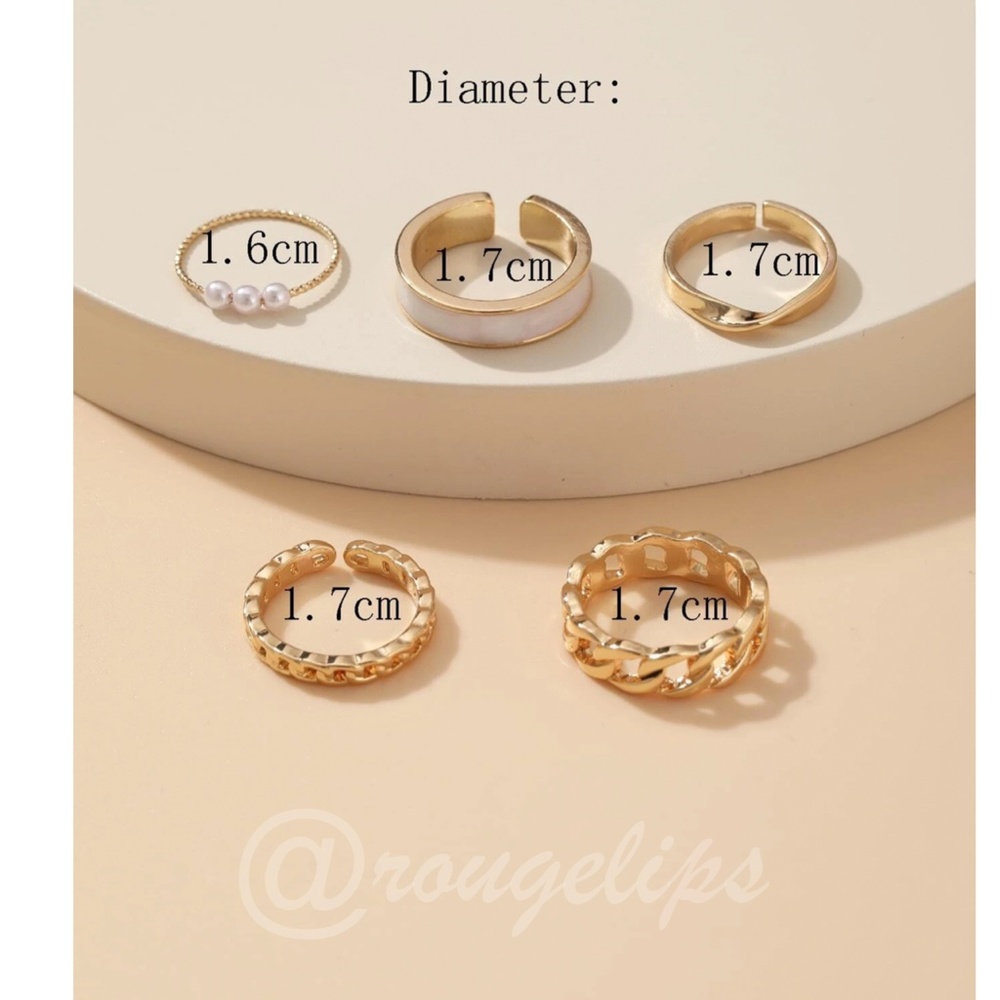 Set of 5 Rings Gold Tone Fashion Jewelry Faux Pearl - Picture 4 of 4